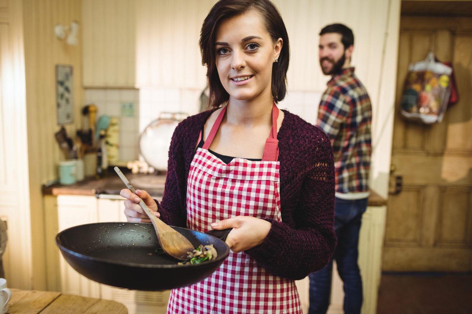 Cooks Maid Ahmedabad